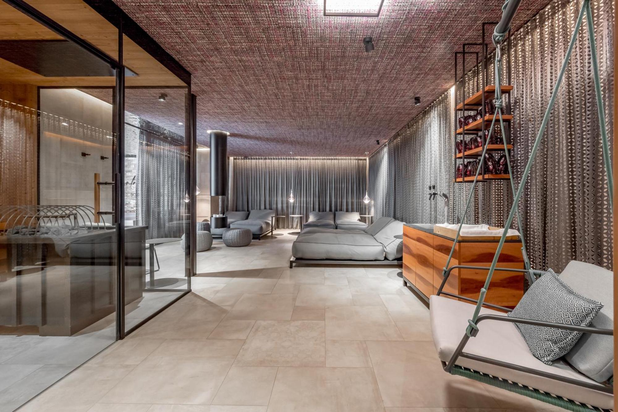 Hotel Gotthard-Zeit オーバーグールグル エクステリア 写真
