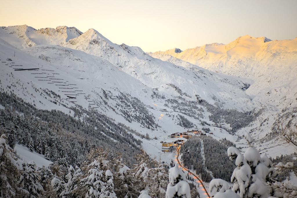 Hotel Gotthard-Zeit オーバーグールグル エクステリア 写真