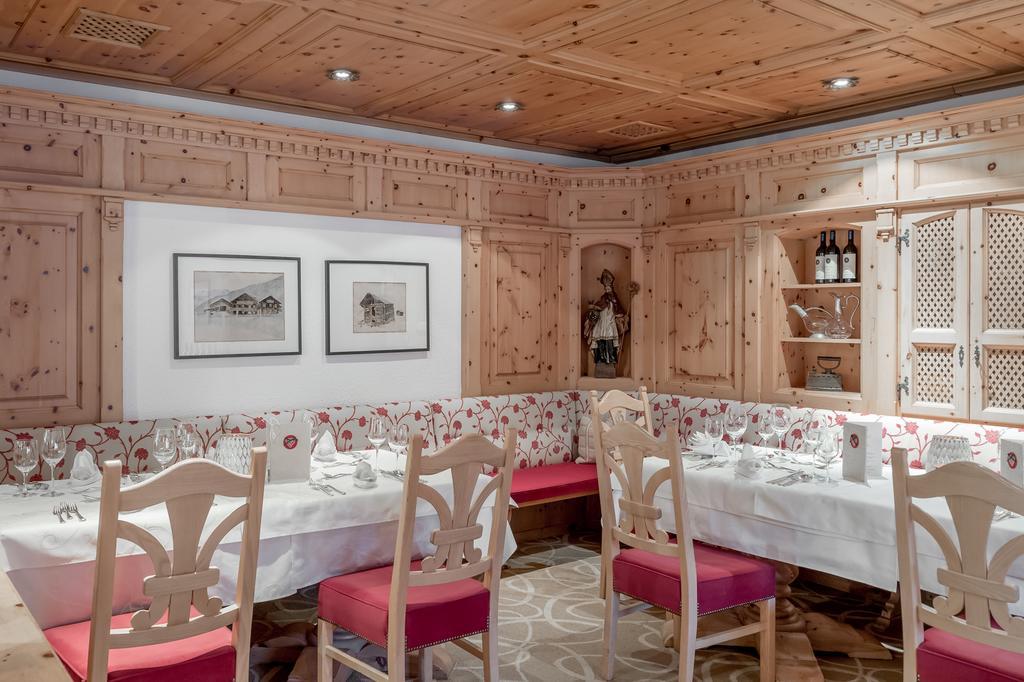 Hotel Gotthard-Zeit オーバーグールグル エクステリア 写真