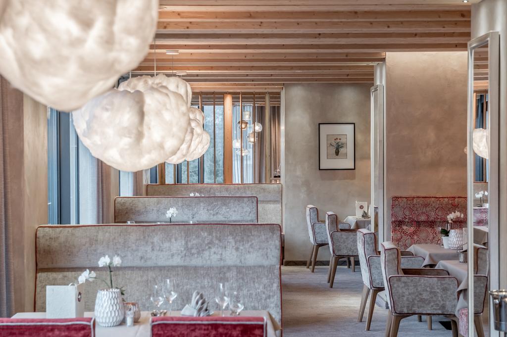 Hotel Gotthard-Zeit オーバーグールグル エクステリア 写真